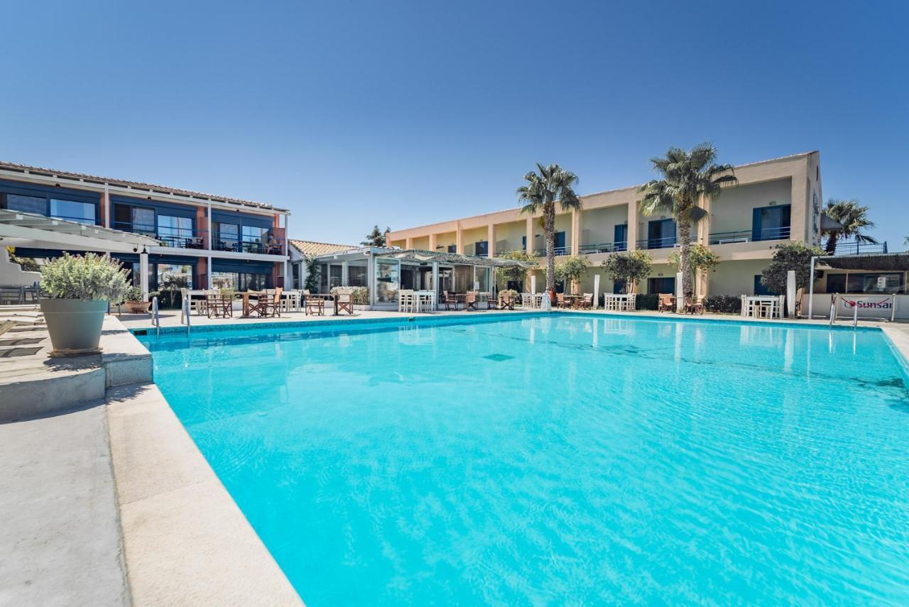 Ianos Hotel 3*