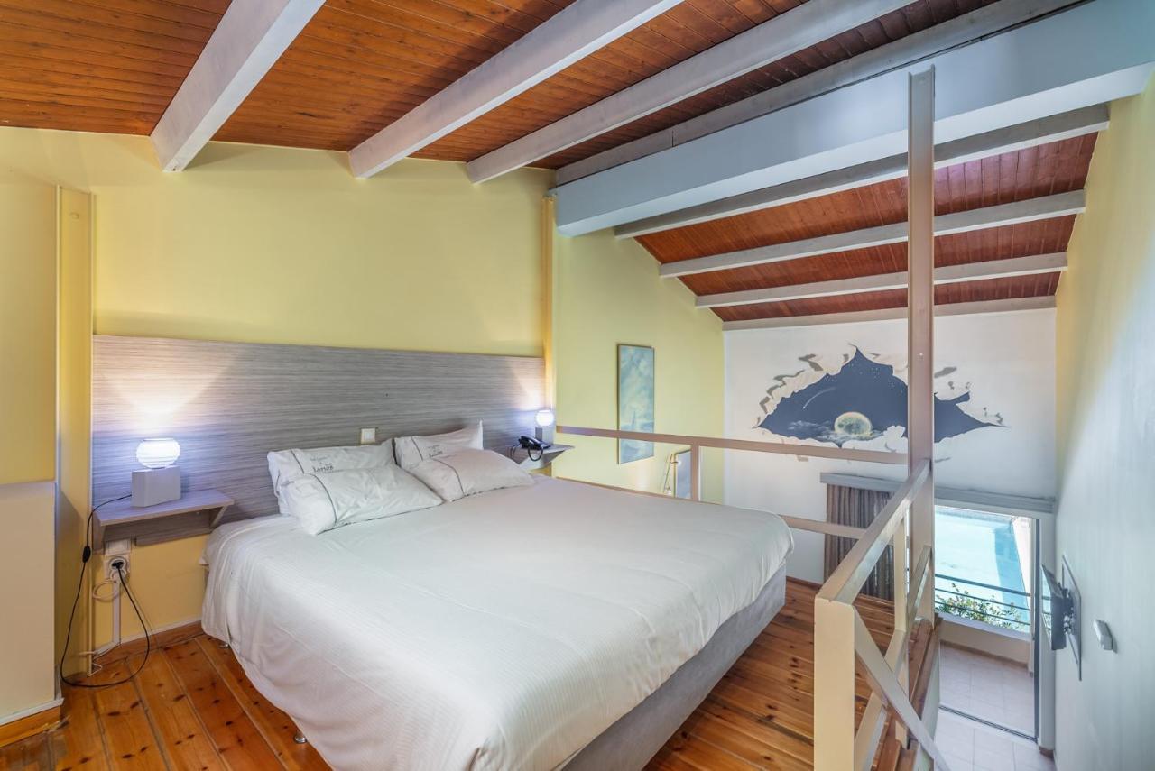 Hotel Ianos 3*